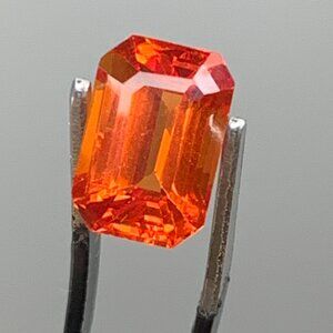 Certified Maple Orange Sapphire Gemstone